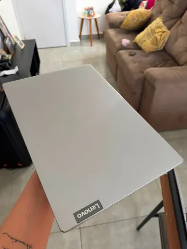 Notebook Lenovo i7 - 256GB SSD - placa de vídeo 2GB - RAM 8GB.