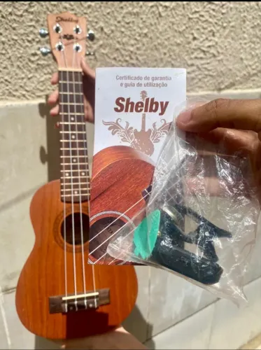 Ukulele em ótimo estado