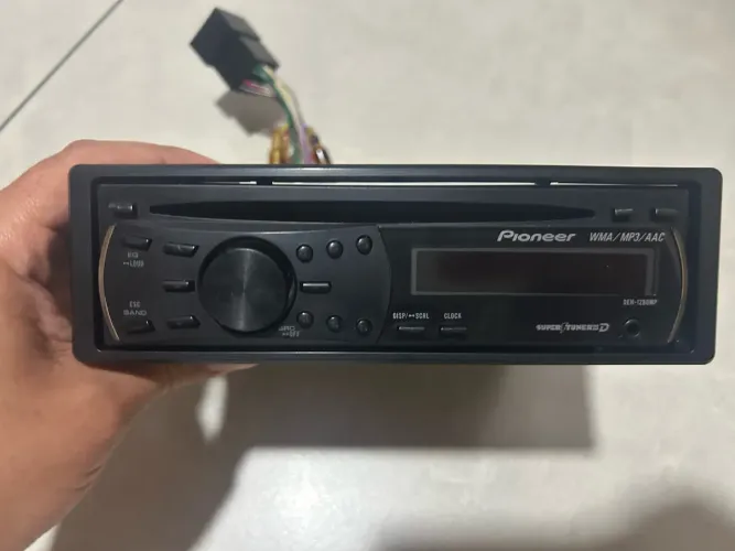Rádio Pioneer WMA/MP3/AAC
