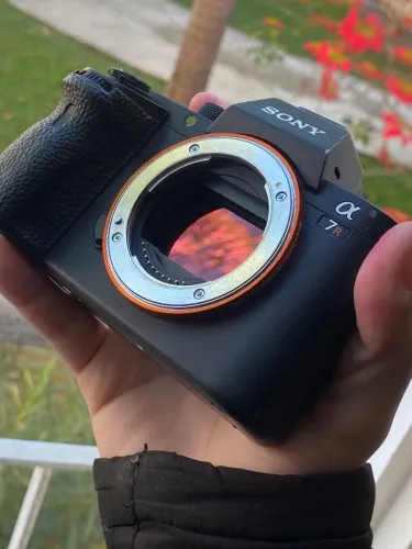 À Vista Corpo Sony a7R2 Full Frame de 42mp