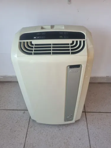 Ar-condicionado portátil umidificador e ventilador.