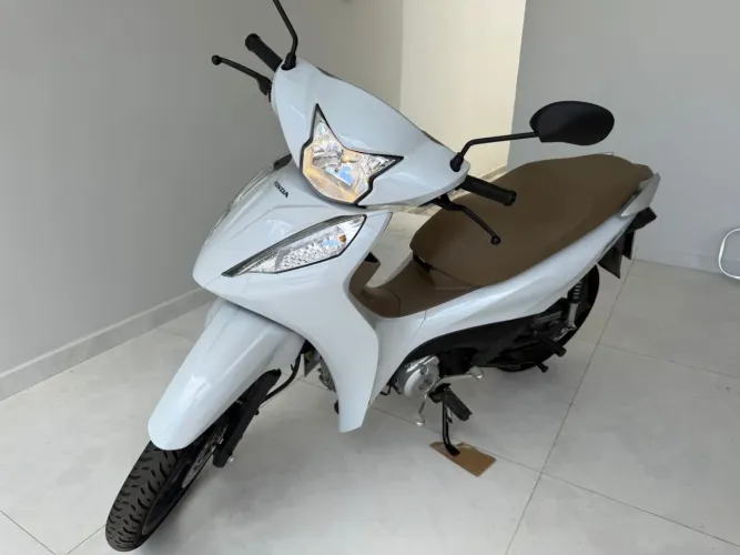 HONDA BIZ EX 2025 1400km