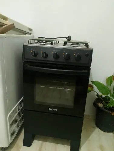 Vende-se fogão 4 Bocas 