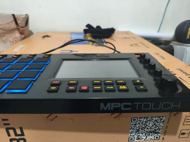 Equipamentos de produção musical e dj