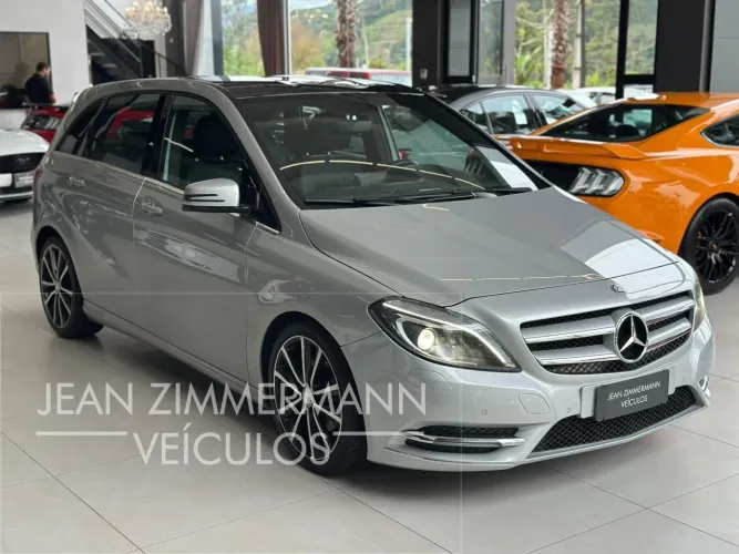 Mercedes-Benz Classe B 200 CGI 1.6 TB/flex Aut. 2014