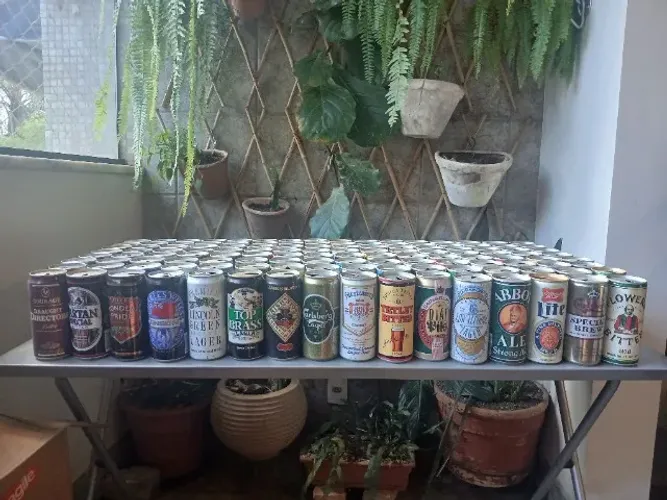 Coleção Raríssima De Latas De Cerveja Importadas Vintage
