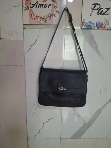 Vendo bolsa Carmem steffens