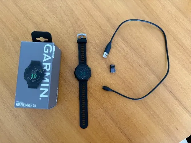 Garmin Forerunner 55 - com conversor usb c
