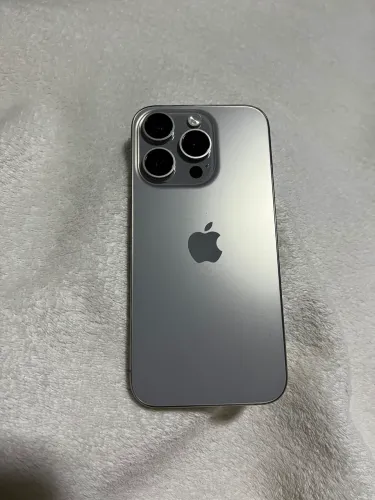 iPhone 15 pro 256gb
