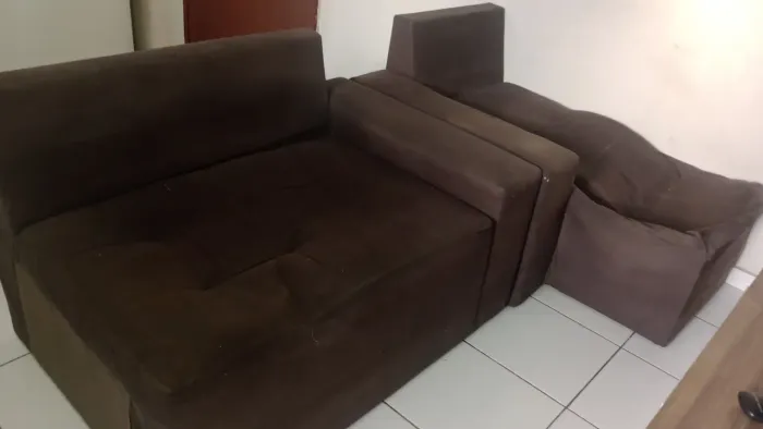 Doa-se um sofá