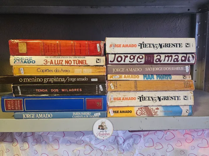 Livros variados do Jorge Amado