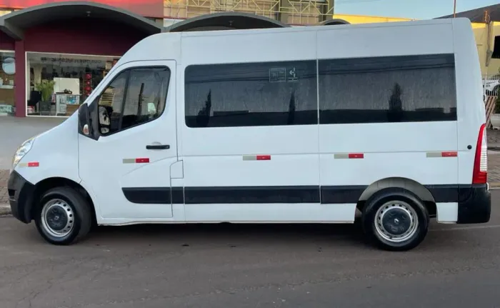 Renault Master 2.3 DCI STD Medio Esco. 20L Dies. 2014