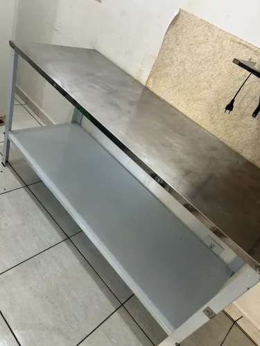 Mesa de inox industrial