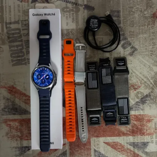 Samsung Galaxy Watch6 Classic 47mm GPS+LTE muito conservado, pulseiras, cabo carregamento.