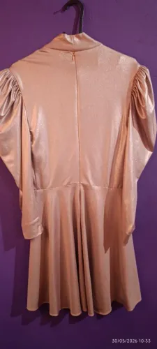 Vestido de manga princesa