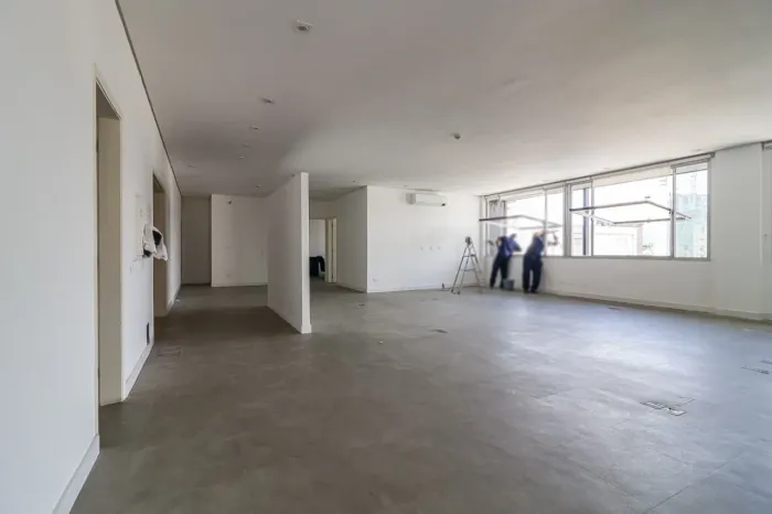 Sala comercial na Avenida Paulista, 777 - Conjunto 112 200 m²