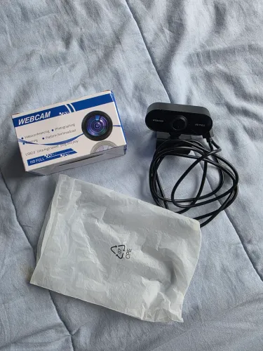 Webcam Full HD 1080p USB Plug and Play com Microfone