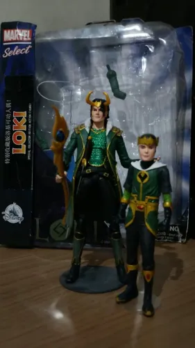 Loki com Kid Loki Action Figure 2-Pack Marvel Select DIAMOND SELECT TOYS