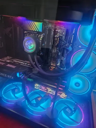 Placa de video nvidia Rtx 5080 16gb gddr7 Galax