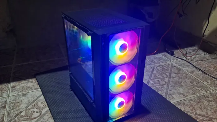 10x sem juros e desconto com cupom. i7 3770 e Gtx 750 ti Computador Gamer