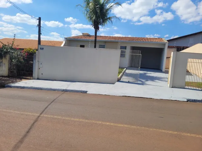 Casa c/ 3 quartos (1 suíte), 150 m², R. Hikoma Udihara, 27 - Jd. San Fernando