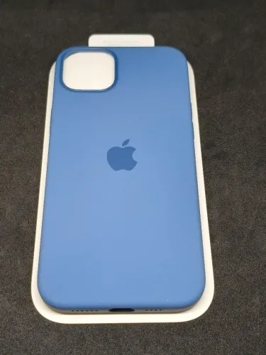 Capa de Silicone com MagSafe para iPhone 15 Plus