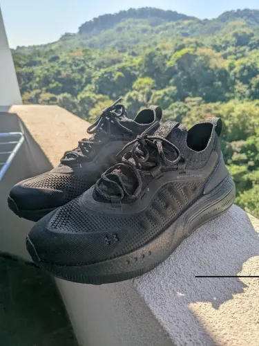 Tênis Under Armour Sportstyle Phantom 4 Preto