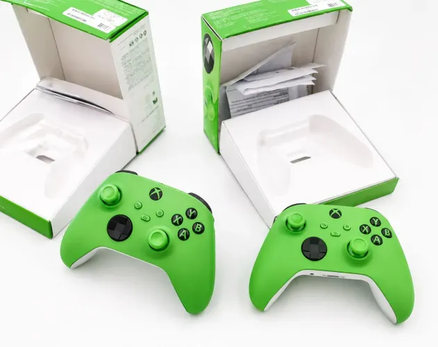 ? 2 Controles Xbox Series X|S Originais Velocity Green + Nota Fiscal