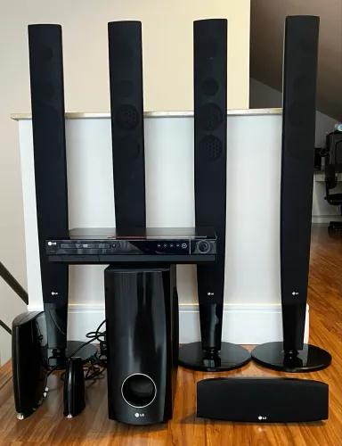 Dvd Home Theater LG 5.1 Som de Cinema para Sala de Estar