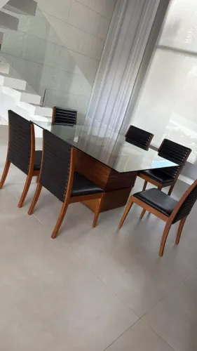 SALA DE JANTAR (COMPLETA) Obs: A caixa de som JBL NÃO ESTÁ incluída.