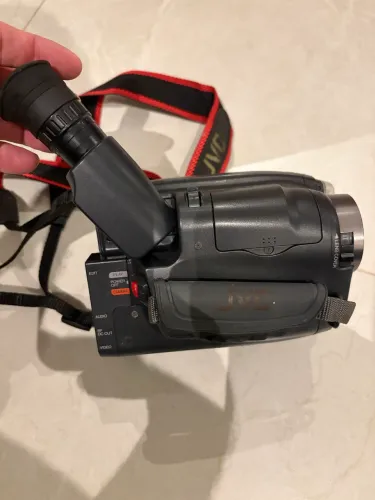 Filmadora JVC
