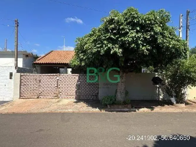 Casa à venda, 60 m² por R$ 175.261,43 - Centro - Urânia/SP