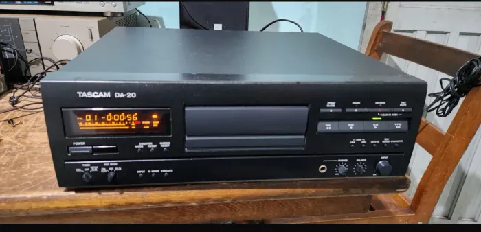 Tascam DA-20