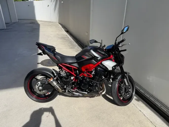 Kawasaki Z900 - 25-26 - IPVA 26 PAGO - ÚNICO DONO 