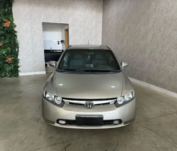 Honda Civic Sedan LXS 1.8/1.8 Flex 16V Aut. 4P 2008