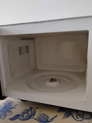 Microondas Panasonic (RETIRADA DE PEÇAS)