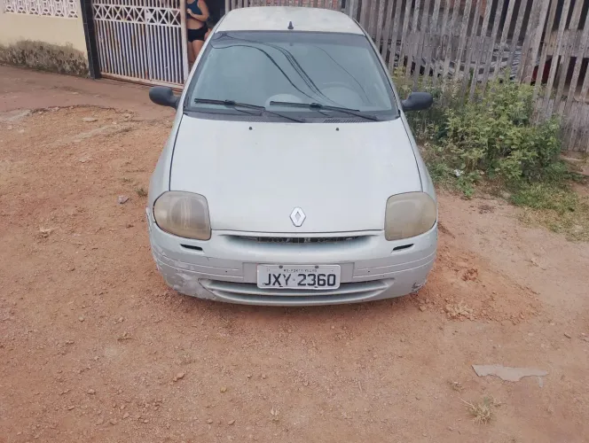 Renault Clio RN/ Expression 1.0 5P 2001