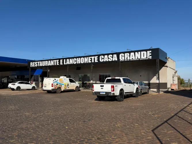 Restaurante e lanchonete à margem da rodovia / Empresa à venda