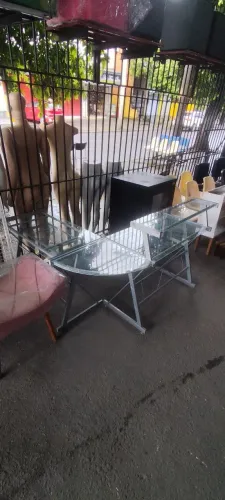 Mesa de escritório em L RETIRADA EM CAMPO GRANDE