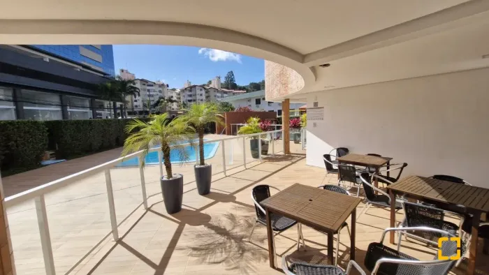 Apartamento de 65m², 2 quartos, Suíte, vaga de garagem no Itacorubi