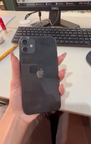 iPhone 11 - 64g
