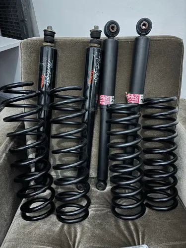 Suspensão lift 2,5 Jimny RC4X4