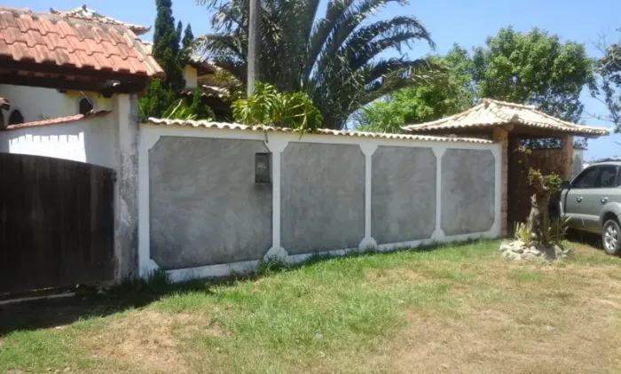 Casa de praia em Saquarema e outra em Itaborai