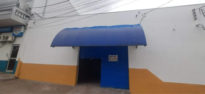 Salão para alugar no bairro Zona 05 ** OBS: O PROPRIETÁRIO ESTUDA DESCONTAR MELHORIAS A SE