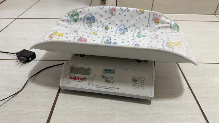 Balança pediátrica 