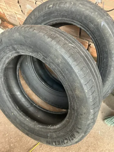 Pneu Michelin 225 / 60 R17