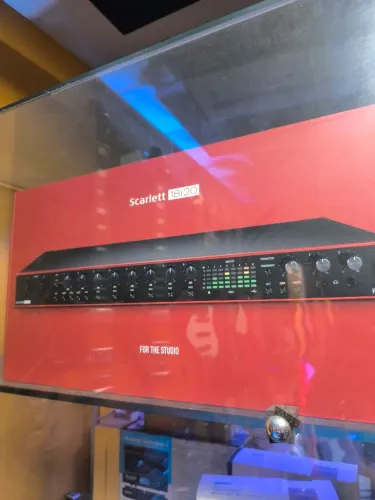 Focusrite 18i20
