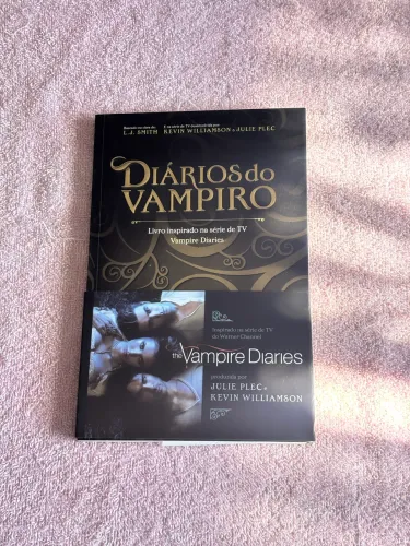 Livro The Vampire Diaries