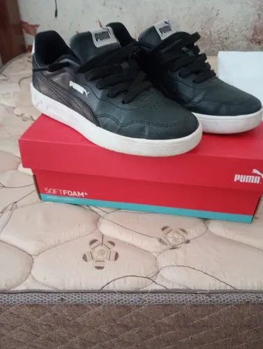 Tênis original novo não gostei não combina com meu estilo