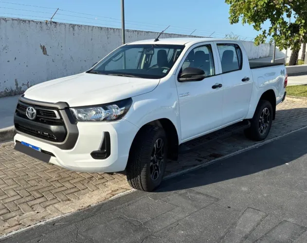 Toyota Hilux CD 4X4 2.8 Diesel Mec. 2024